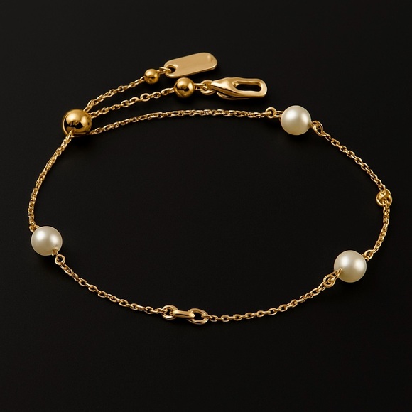 COACH Classic Crystal Pearl Slider Bracelet - Picture 1 of 6